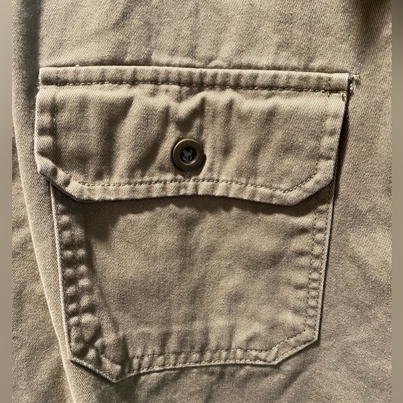 Forever 21 Cargo Jacket - Picture 3 of 4